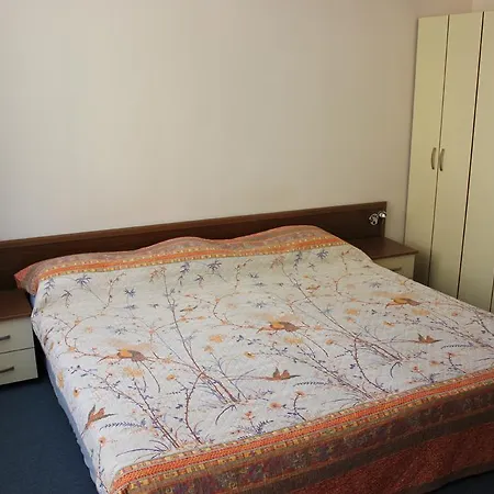 Family Electra 2* Pomorie