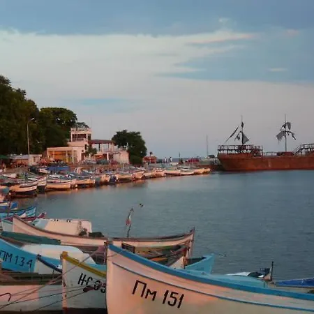 Family Electra Pomorie