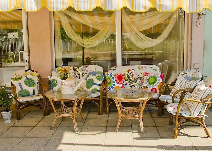 ホテル Family Electra 2*