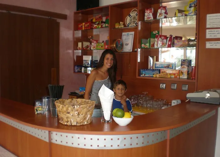 Family Electra 2* ポモリエ