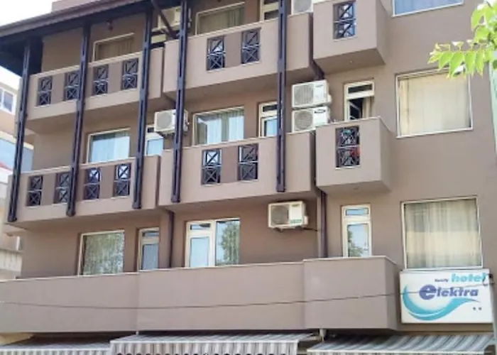 Family Electra ホテル 2*